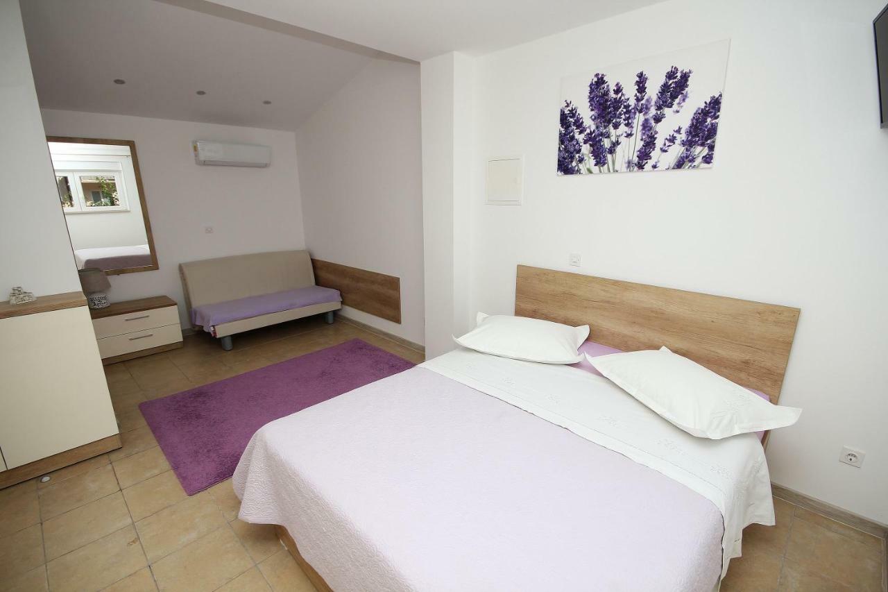 Apartmani Dalmacija Brela Exterior photo