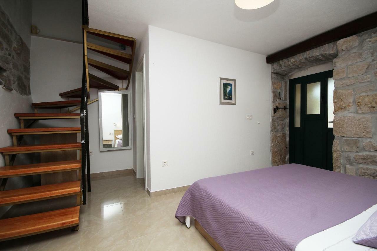 Apartmani Dalmacija Brela Exterior photo