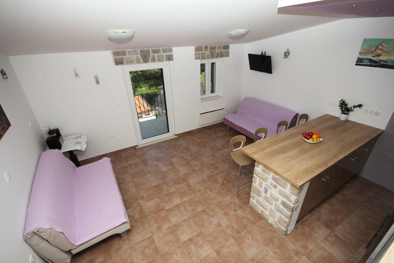 Apartmani Dalmacija Brela Exterior photo